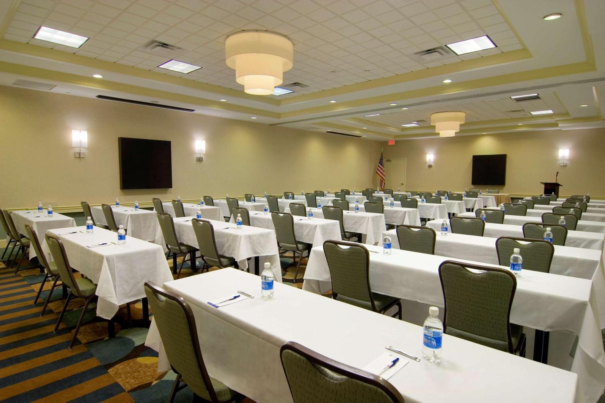 Hilton Garden Inn Richmond Airport Sandston Esterno foto